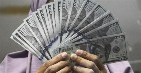 Bagaimana Harga Dolar Amerika Dipengaruhi?