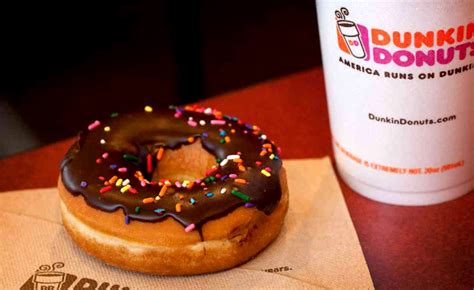 Manfaat Membeli Dunkin' Donuts Satu Lusin