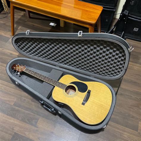 Apa Itu Hardcase Gitar Akustik?