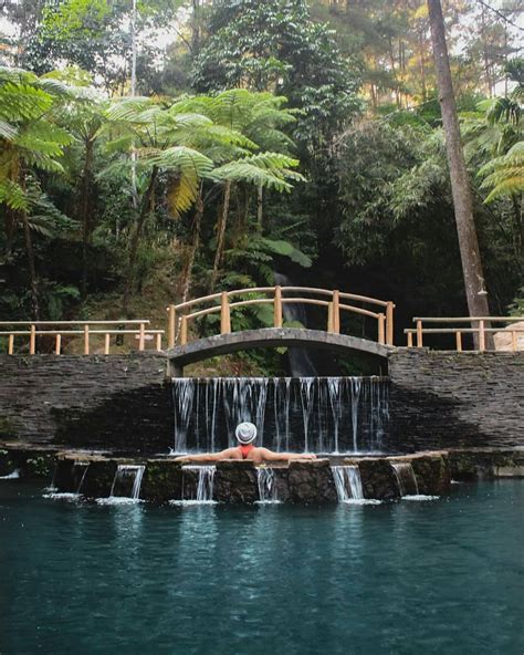 Harga Homestay di Curug Cigeumensis