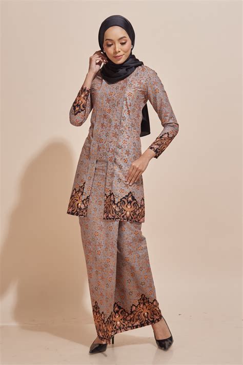 Harga Kebaya Kutu Baru Brokat