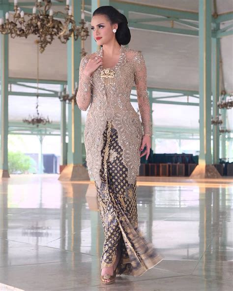 Manfaat Memilih Kebaya Kutu Baru Brokat
