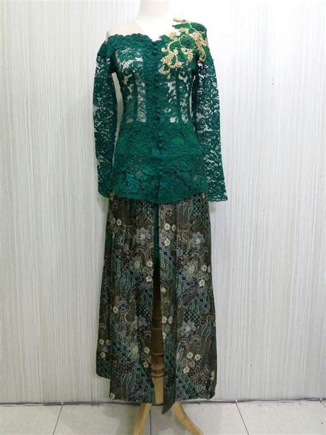 Tips Memilih Kebaya Modern di Tanah Abang