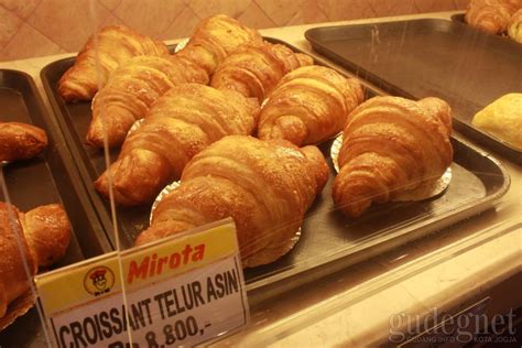 Harga Kue di Mirota Bakery