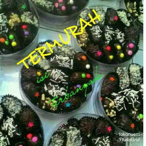 Harga Kurma Coklat Isi Kacang Mede