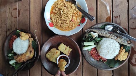 Kenapa Harus Makan di Warung Ndeso Karanganyar?