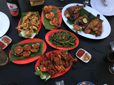 Keunikan Makanan di Pantai Jimbaran