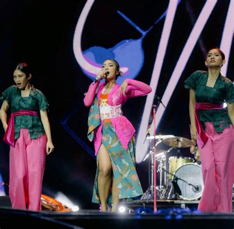 Sejarah dan Berbagai Produk Manggung Marion Jola