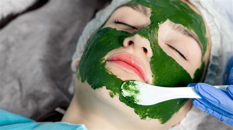 Manfaat Masker Spirulina
