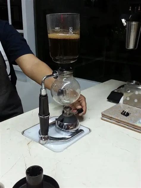Sejarah Berdirinya 8 oz Coffee Studio