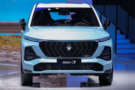 Spesifikasi Baojun RS-3