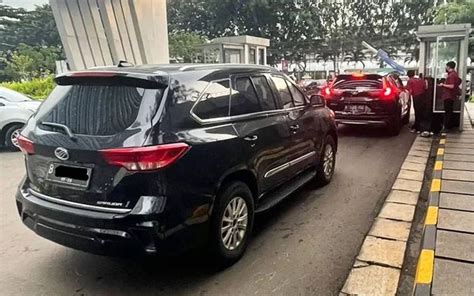 Kelebihan dan Kekurangan Mobil Esemka Borneo