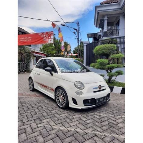 Harga Mobil Fiat 500 Abarth di Pasar Indonesia