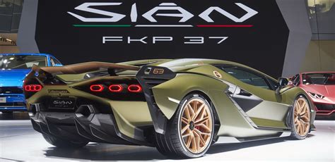 Harga Mobil Lamborghini Hotman Paris