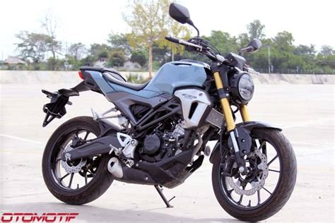 Kelebihan dan Kekurangan Motor CB150R