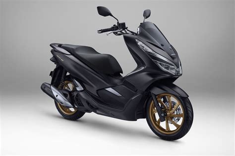 Harga Motor Matic PCX di Pasaran Indonesia