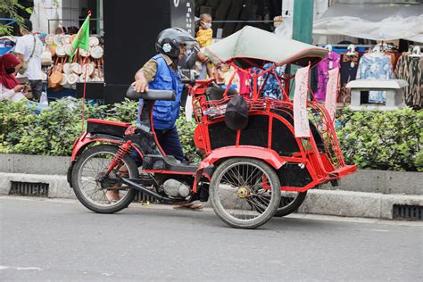 Contoh Becak