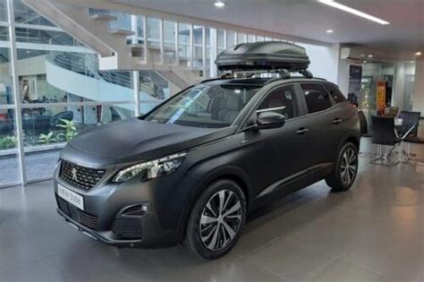 Spesifikasi Peugeot 3008 Black Night Limited