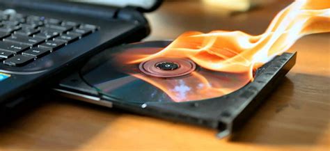 Apa Arti Burning CD di Warnet?